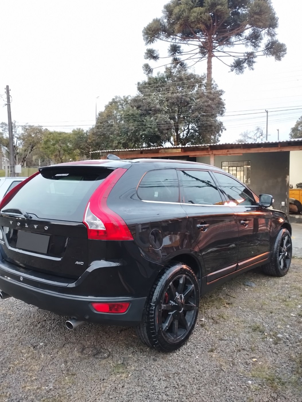 Volvo XC60 T6 — foto 2